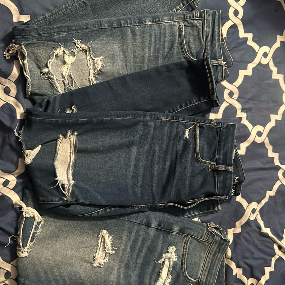 3 pair of American Eagle Jeans All size 10
